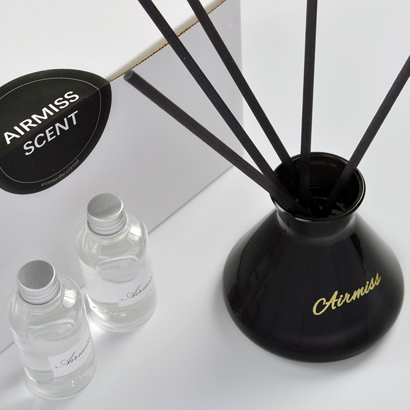 AIRMISS aromatherapy gift box essential oil volatile liquid non-fire aromatherapy hotel black inverted cone bottle indoor perfume gift