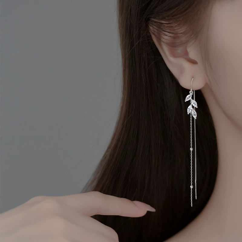 Cute fresh long earrings with tassels