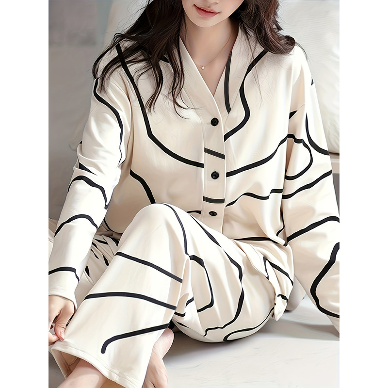 O 36915 Girl Long Sleeve Nightgown Girls' Long-Sleeved Cardigan Nightgown