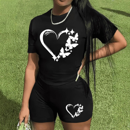 European and American-style women's printed sportswear set: letter-printed short-sleeve top with crew neck, paired with matching short pants—perfect for fall and winter, available in plus sizes.