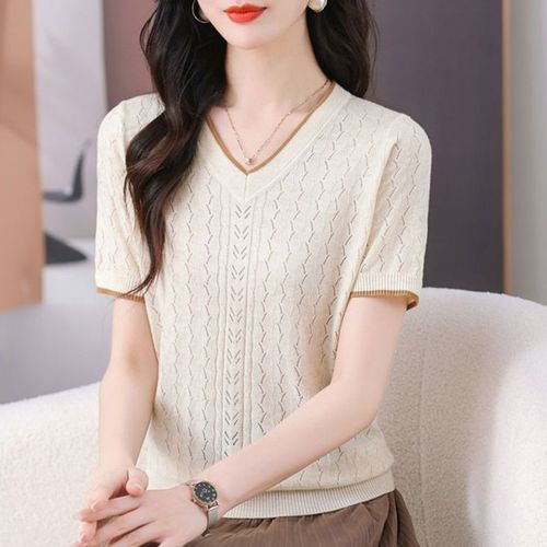 Summer V-neck Short Sleeve T-shirt for Women, Floral Embroidery and Lattice Design, Stylish Ice Silk Knit Top, Loose and Thin Blouse, T-shirt