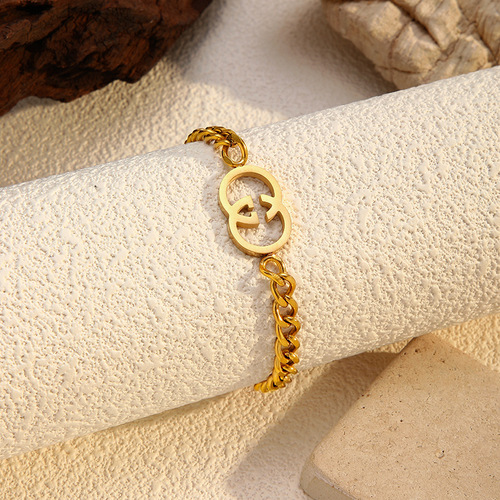 Elegant European and American Style Four-Leaf Clover Titanium Steel Bracelet for Women - High-End Design Stainless Steel Bracelet, Double Layer Stainless Steel Accessory