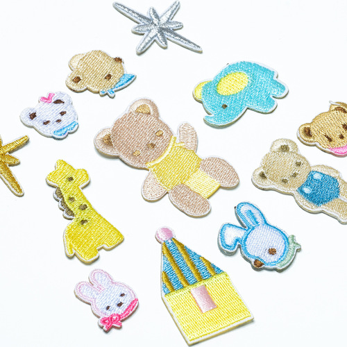 Adorable little house embroidery patch, cute bear hair clip decoration fabric sticker, bag cartoon embroidery self-adhesive