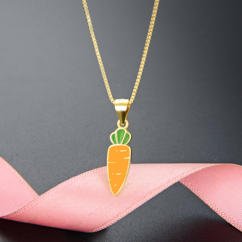 Amazon venta transfronteriza caliente 925 collar de plata esterlina para mujeres fresco simple dibujos animados verduras pequeñas zanahorias colgante goteo de aceite