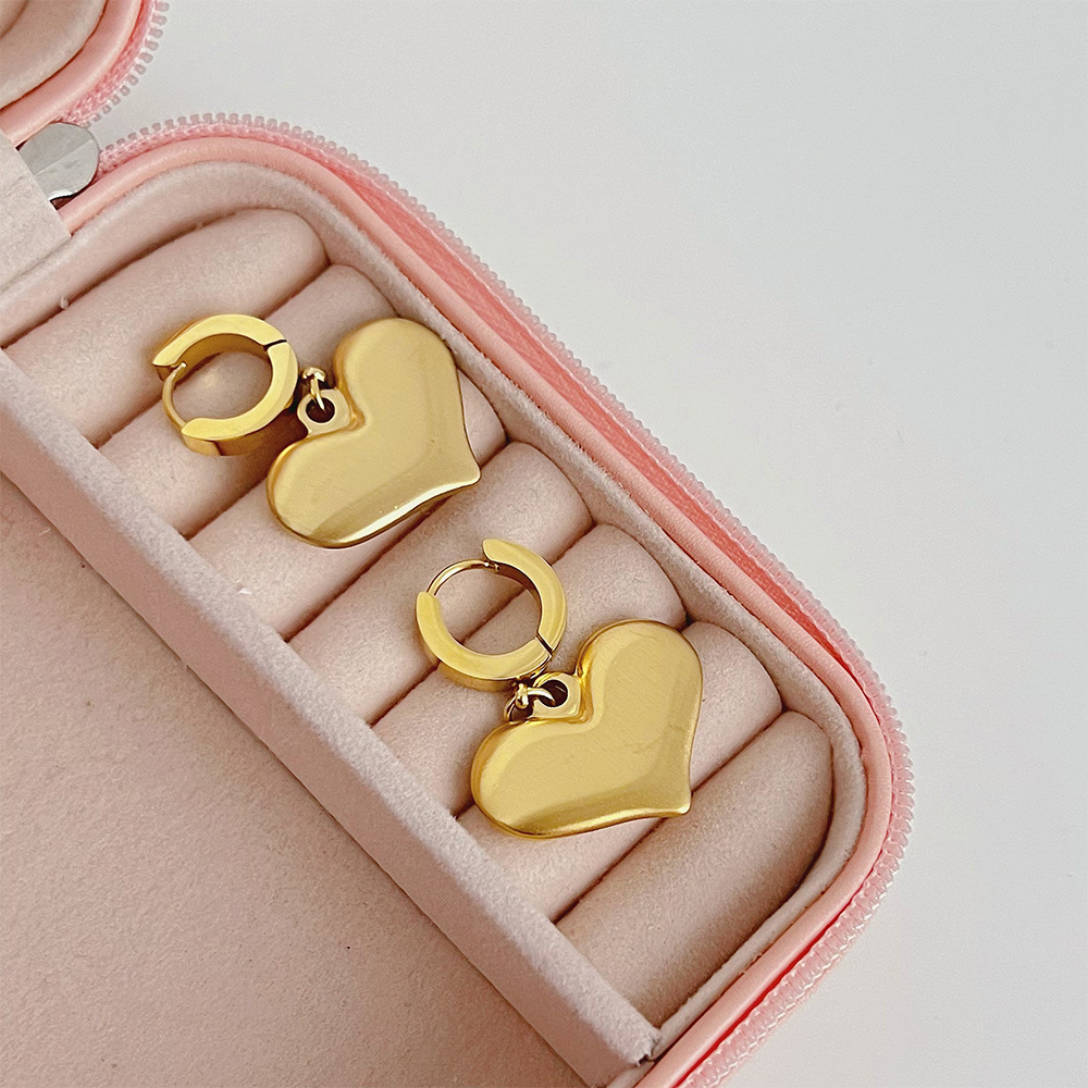 Fashion Heart Shape Stainless Steel Earrings Plating Stainless Steel Earrings display picture 2