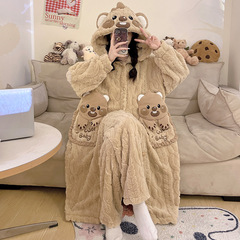 秋冬のパジャマの女性用コーラルベルベット2025の新しいパジャマとベルベットの厚いアニメの冬は家の服を着ることができる