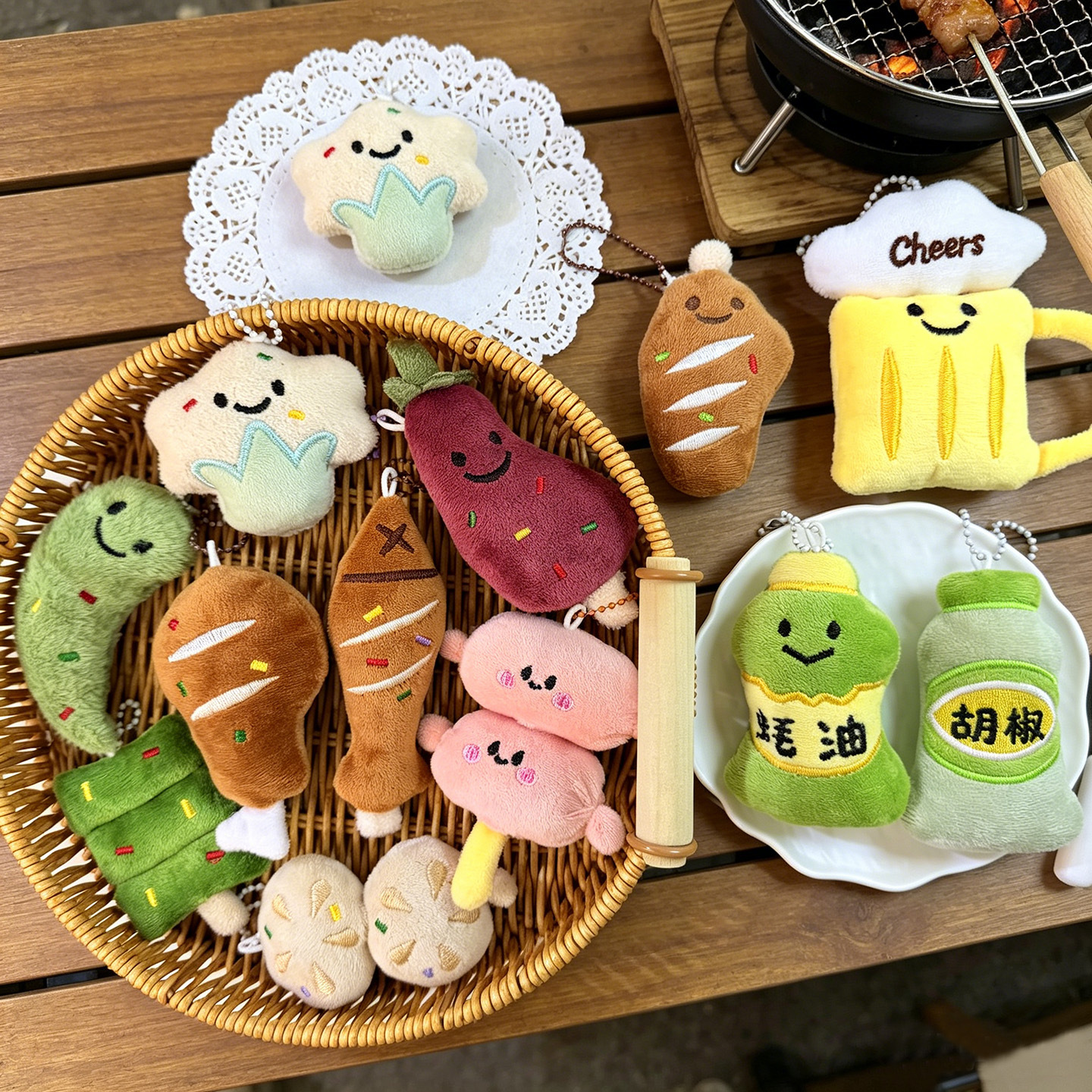 原创烧烤串可爱毛绒挂件小玩偶卡通公仔包包钥匙扣挂饰小礼品批发