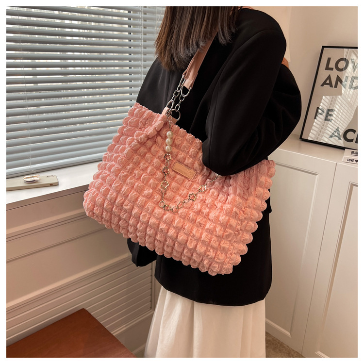 Pleated Cloud Shoulder Women's Large Capacity Summer 2022 New Tote Bag display picture 3