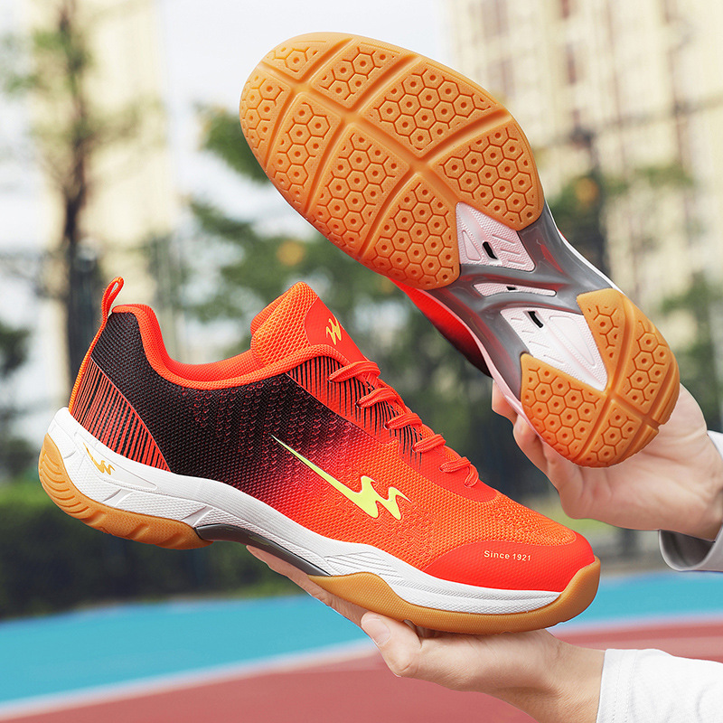 Badminton Shoes for Men and Women, Lightweight and Breathable Volleyball Tennis Shoes, Non-Slip Sports Shoes, Training Shoes, One Piece Wholesale