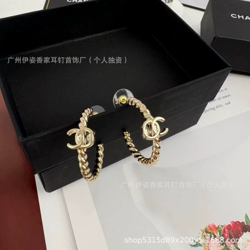 Сережки-перлы с буквами, аксессуар, стиль Chanel, высококачественный стиль, образец серебро 925