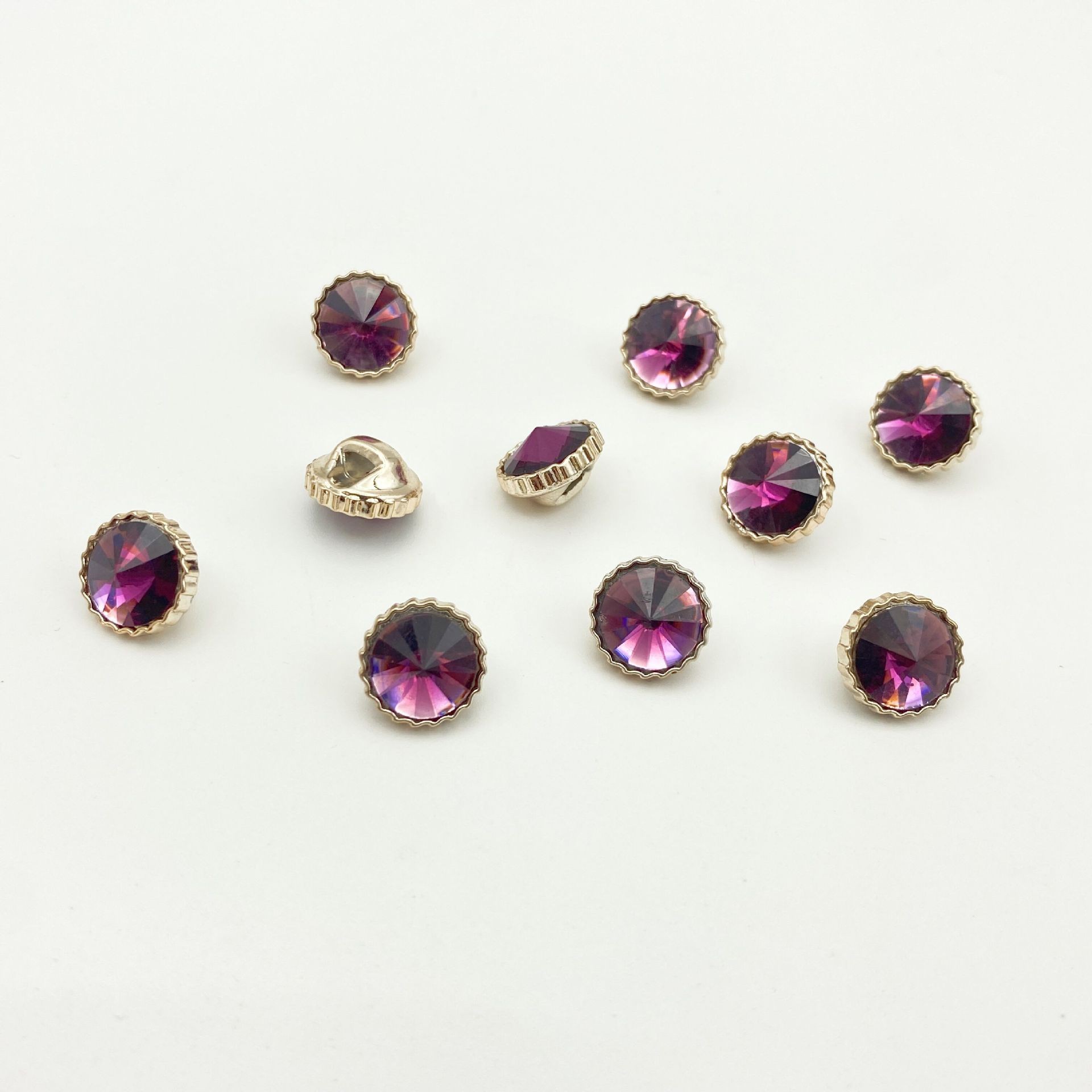 O1CN01Yk75fV1UjJxwHjfqS_!!2215