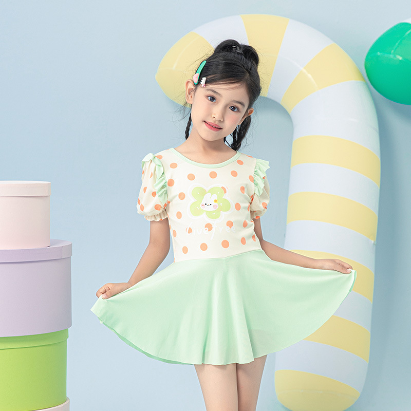 Inventario nuevo traje de baño de niñas vestido vestido traje de baño para niños niños y niñas traje de baño de parque acuático de aire exterior
