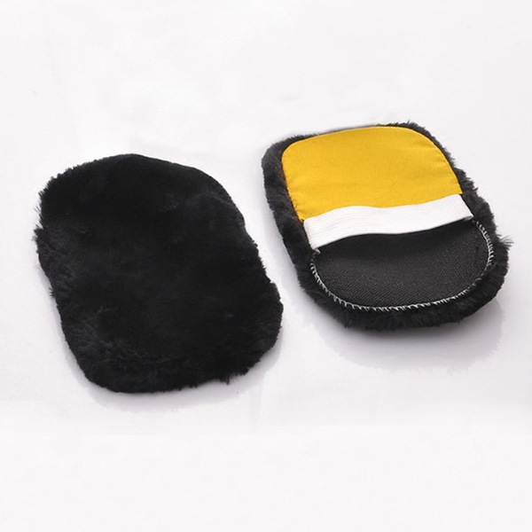 gloves for hotel
