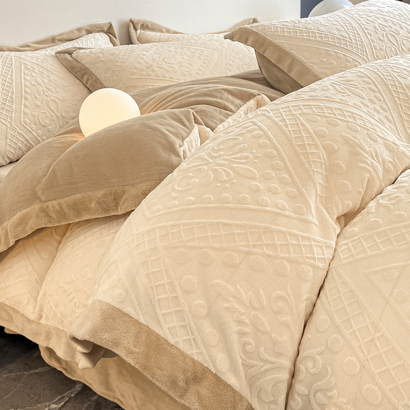 生放送で起爆した秋の冬には、彫刻ミルクのベルベットを厚くしてベッド用品のシーツをカバーしてベッドカバーをカバーしている