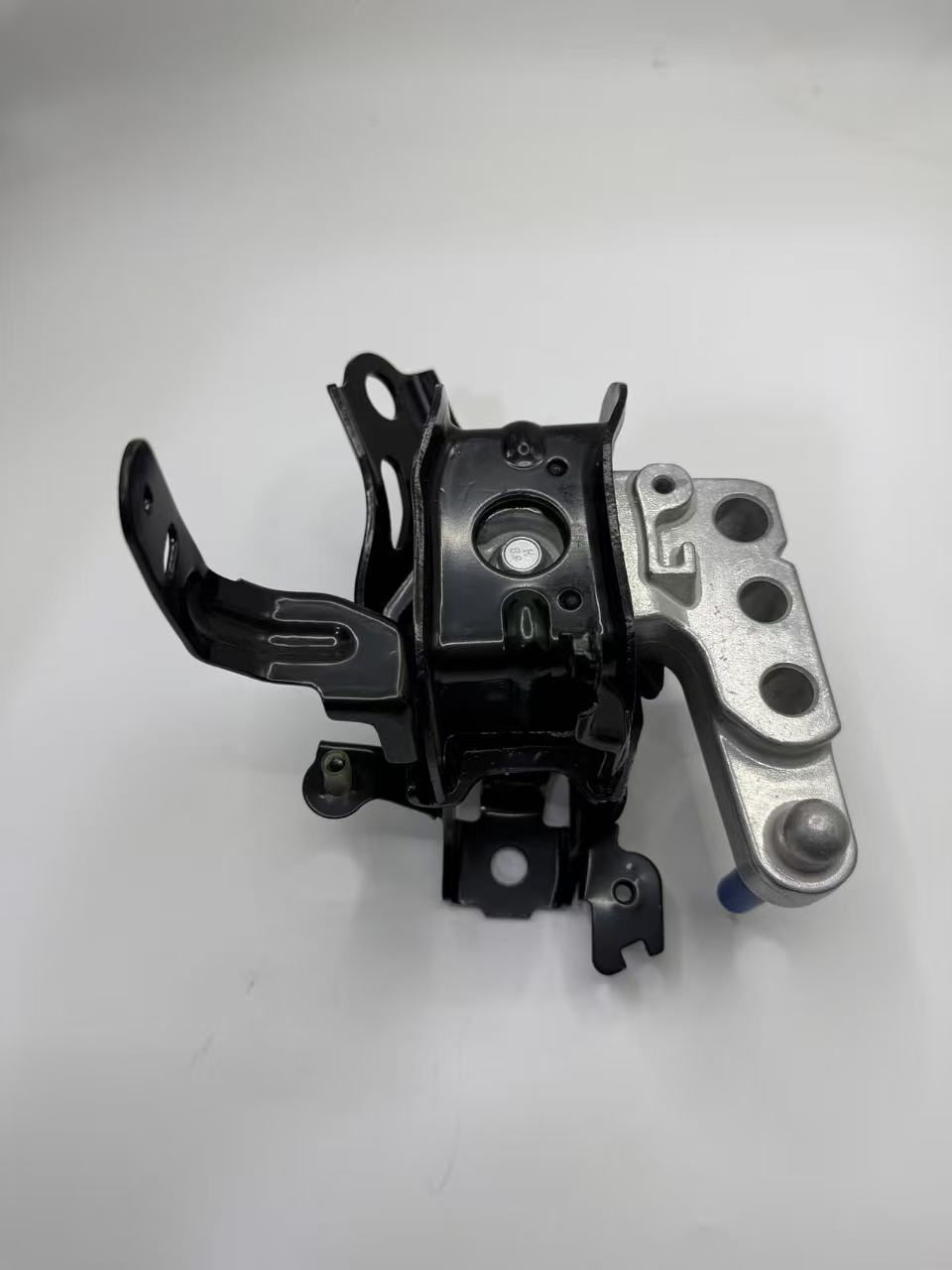 Factory Direct Sales Suitable for Toyota Car Engine Mounts 12305-F0080.12305-F0090