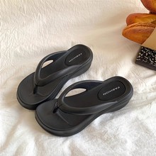 增高跟人字拖鞋女外穿夏季防滑厚底2025新款凉拖鞋简约女士沙滩鞋