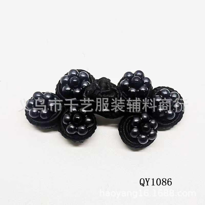 国潮风三轮钉珠盘扣流行连衣裙旗袍汉服舞台表演服饰纽扣