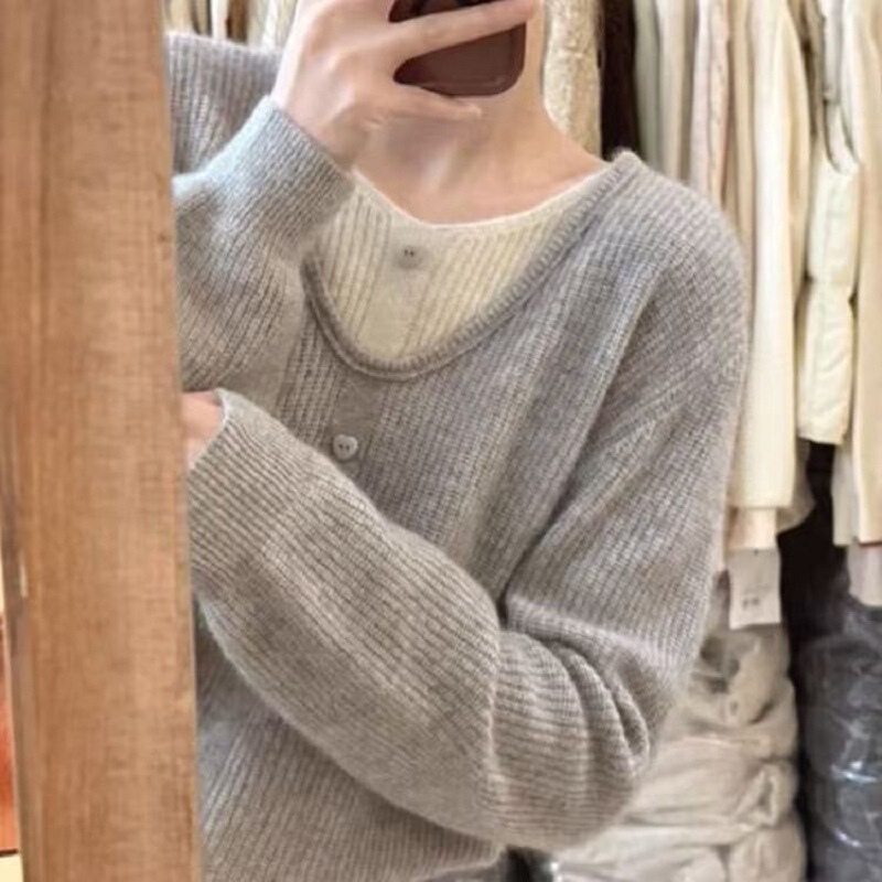 假两件拼接针织衫女春秋新款休闲风长袖套头毛衣洋气软糯上衣现货|undefined