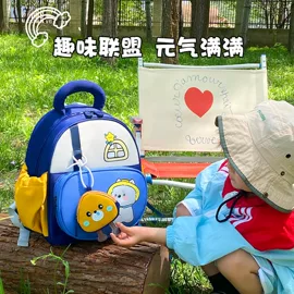休闲背包;中大学生书包;小学书包