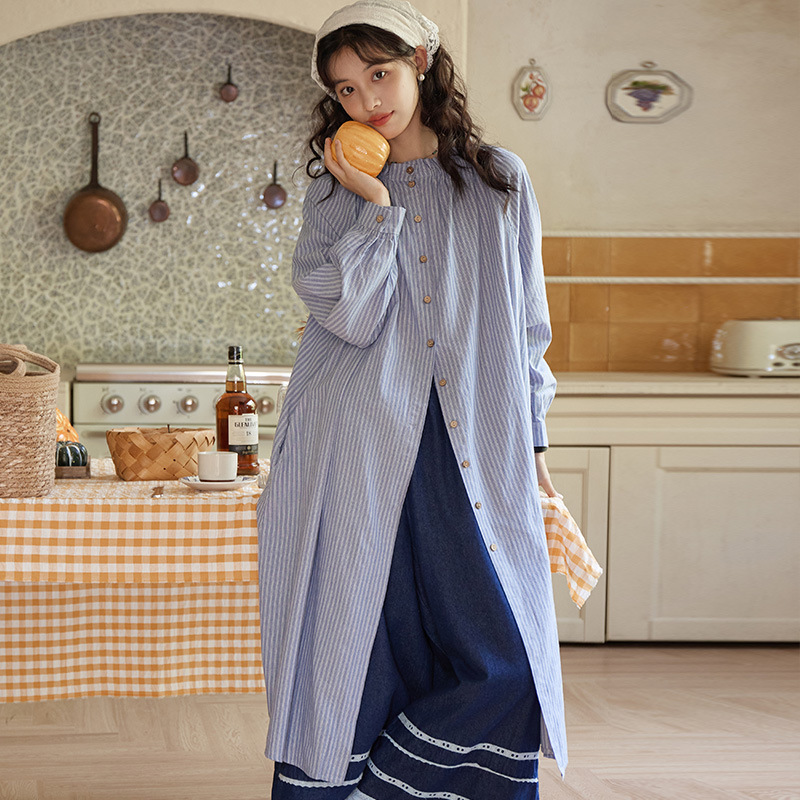 Spring long shirt with a round collar