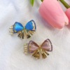 Blue stone inlay, hairpin, pack with bow