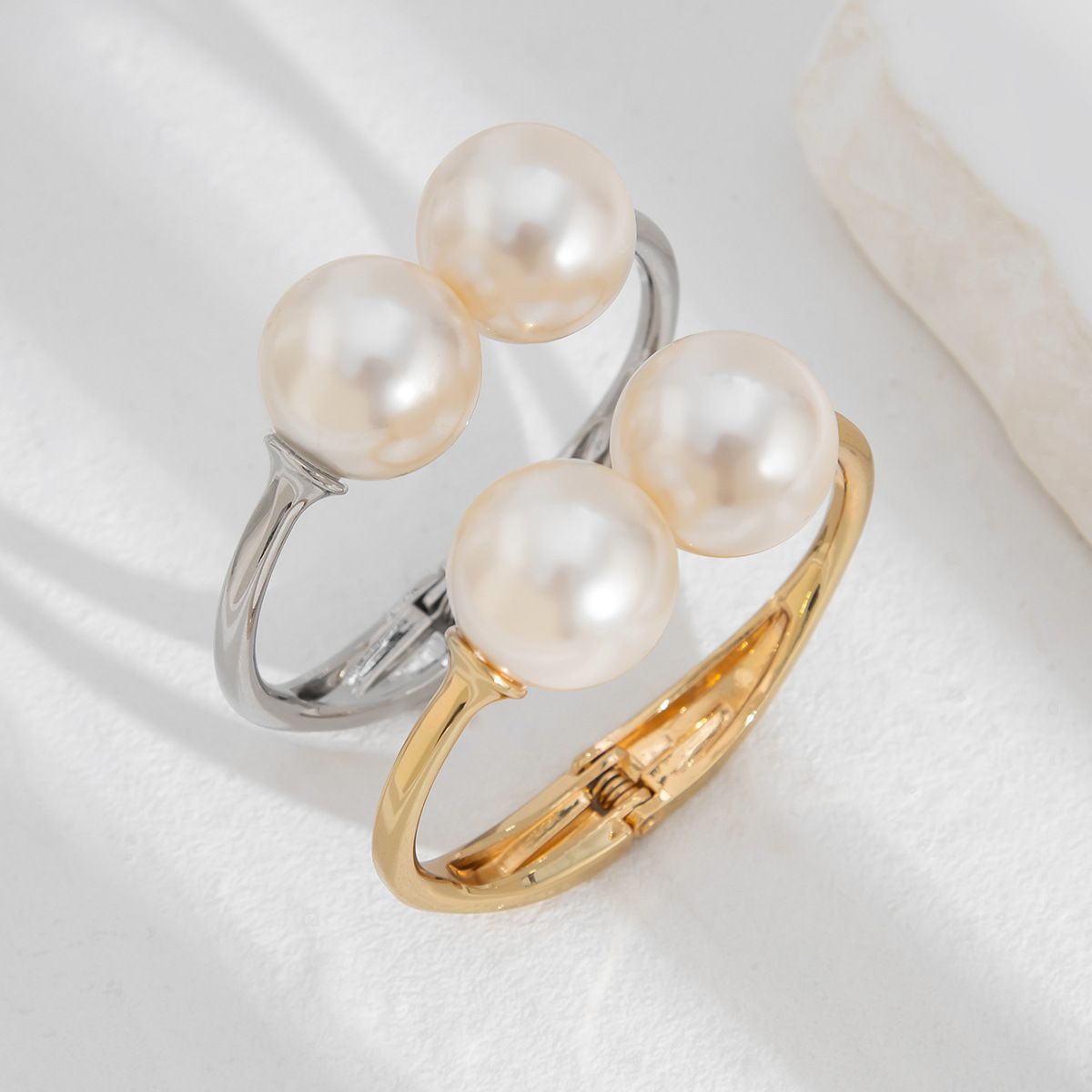 12g Weight Imitation Pearl Inlay Material Rings, Bracelets Classification 1 Piece Quantity Casual, Party, Street Occasion Alloy Material Solid Color Pattern All Seasons Season Women's Gender Inlay Design Cool Style, IG Style Style Gold, Silver Color Cool Style IG Style Solid Color Alloy Inlay Imitation Pearl Women's Rings Bracelets 14