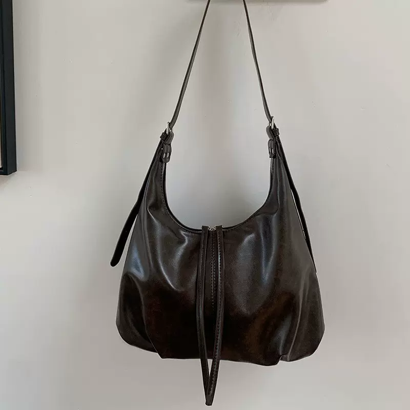 废土风复古腋下包包女士秋冬新款慵懒时尚韩版托特包大容量斜挎包