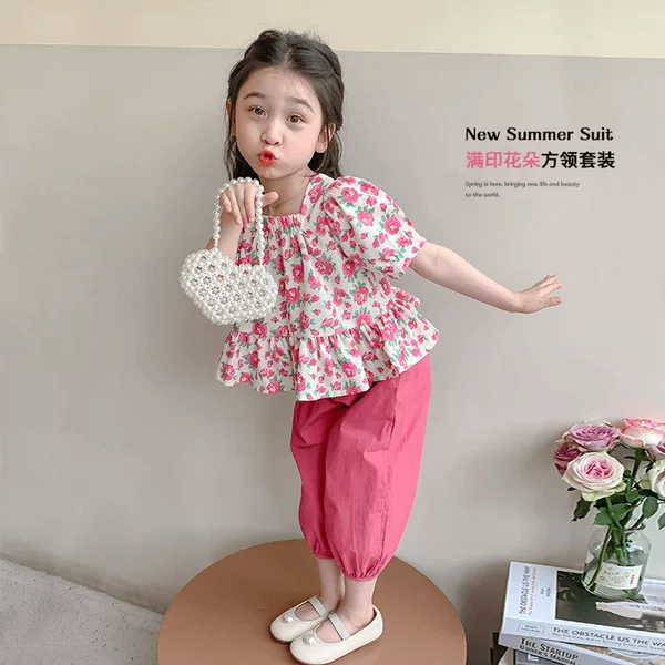 Girls' Summer 2024 New Stylish and Fashionable Floral Square-Neck Short-Sleeve Outfit for Toddlers and Young Children