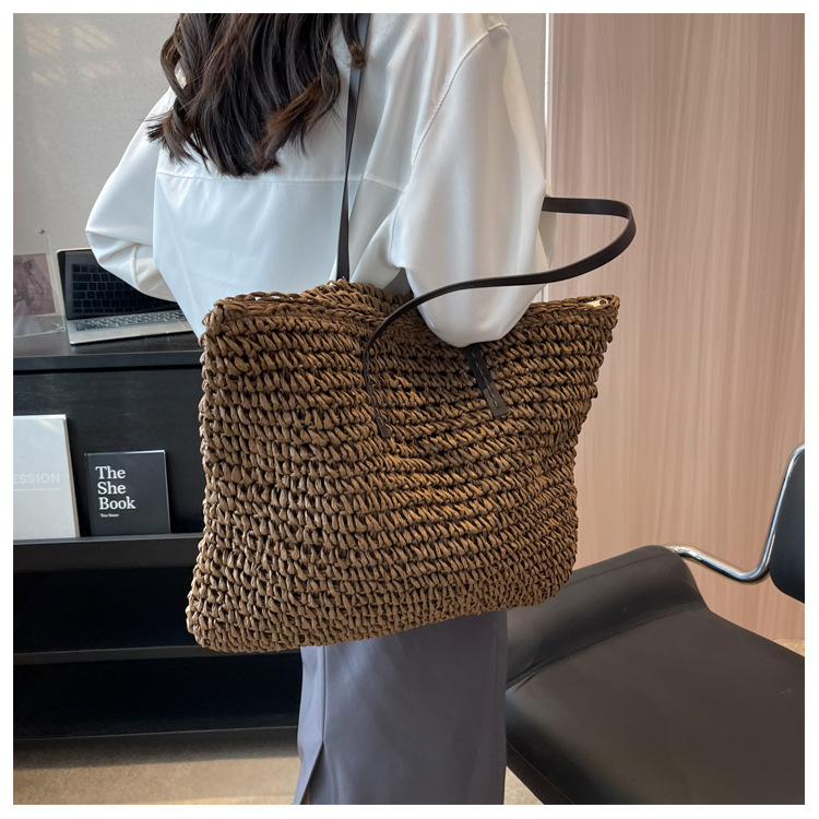 Women's Large Spring&summer Straw Vacation Straw Bag display picture 5