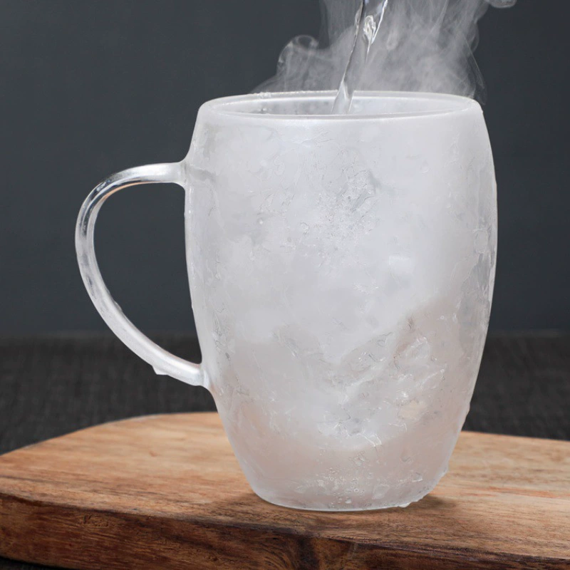 High borosilicate glass egg-shaped cup, simple, transparent and high temperature resistant single-layer cup with handle, household thickened glass cup
