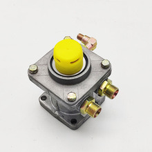 油刹刹车总泵时风三轮车刹车总泵华庆新款联动制动农用车配件现货