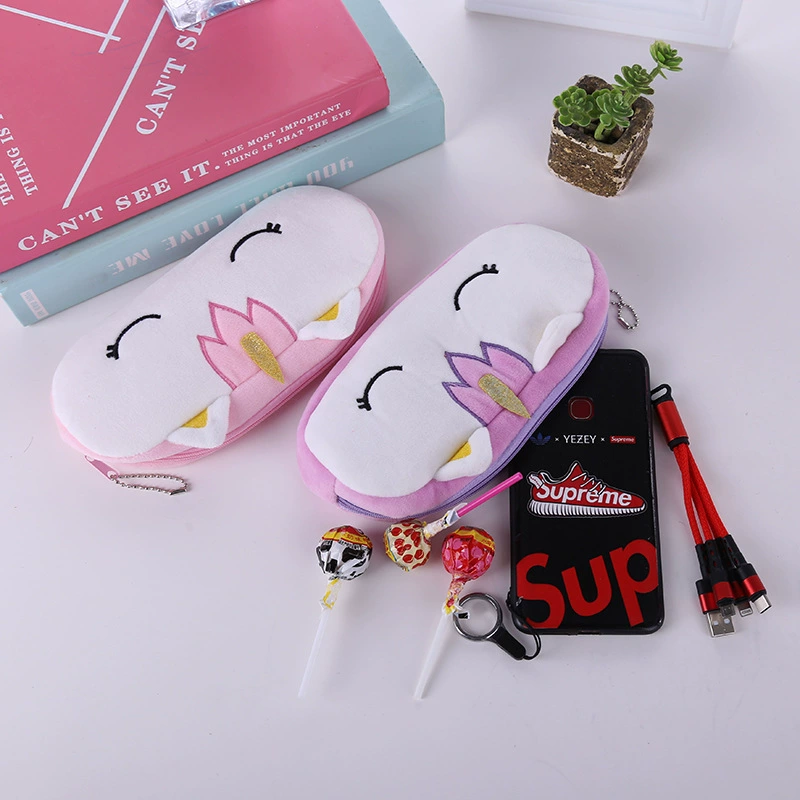 Capacious plush pencil case, stationery, cartoon teaching storage bag for elementary school students, unicorn