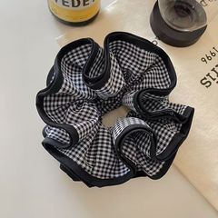 レトロなファッションの白黒の格子縞の大腸の髪輪insの甘いしわの超巨大なつぼみのひもの髪飾りの新型の髪輪