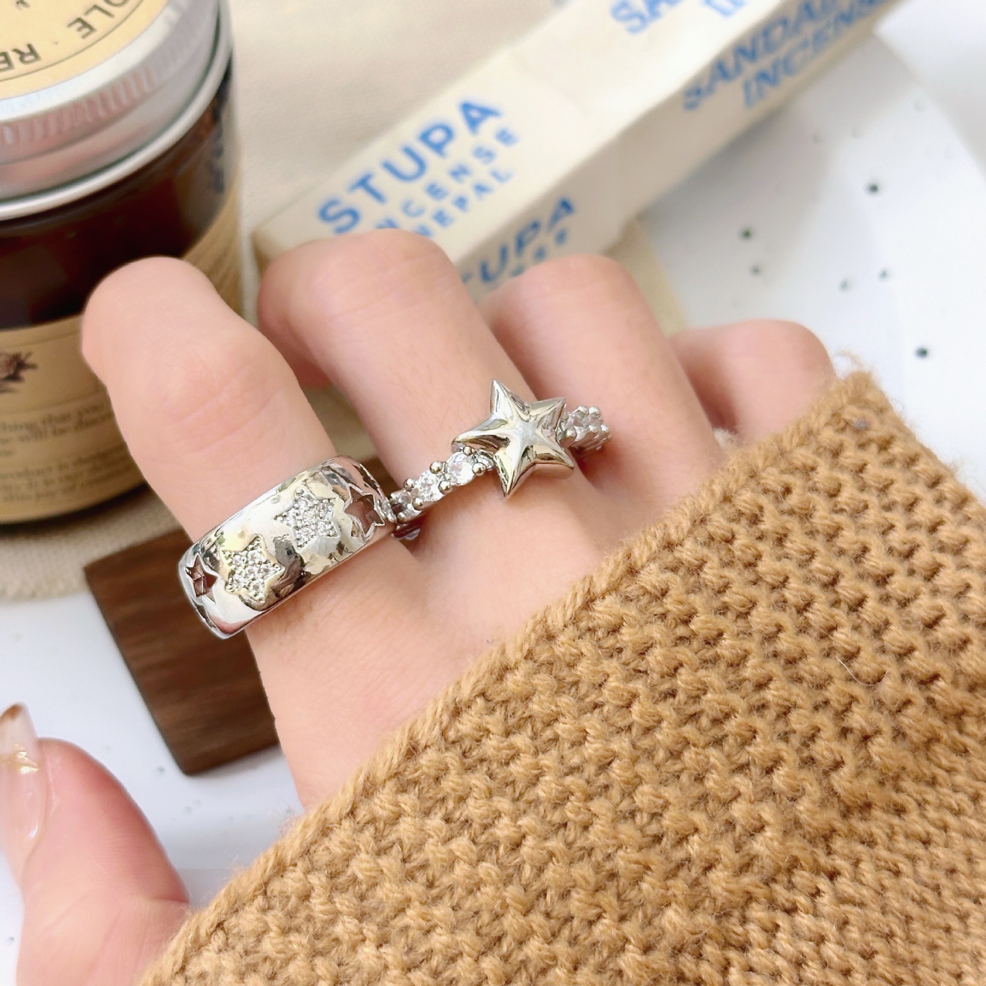 Exquisite Micro-inlaid Zircon Five-pointed Star Ring For Women_voghion.com