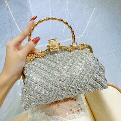 高級感のあるドレスのドリルのハンドバッグには、チェーンのチャイナドレスのバッグが入っています。