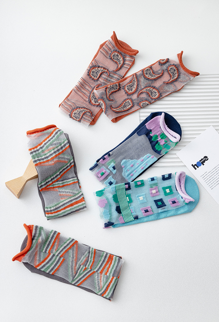 Color Block Pattern Women's Streetwear Color Block Nylon Crew Socks A Pair