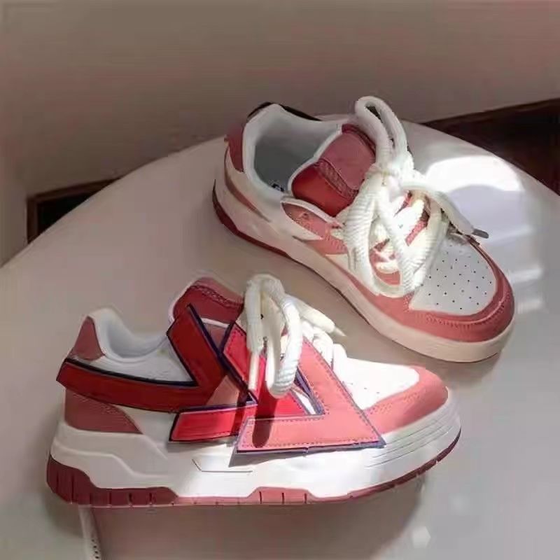 Zapatos de pan para mujeres de invierno, zapatos de skateboard de tendencia nacional, 2024 nuevos zapatos de nicho para padres, zapatos de skateboard casuales de altura