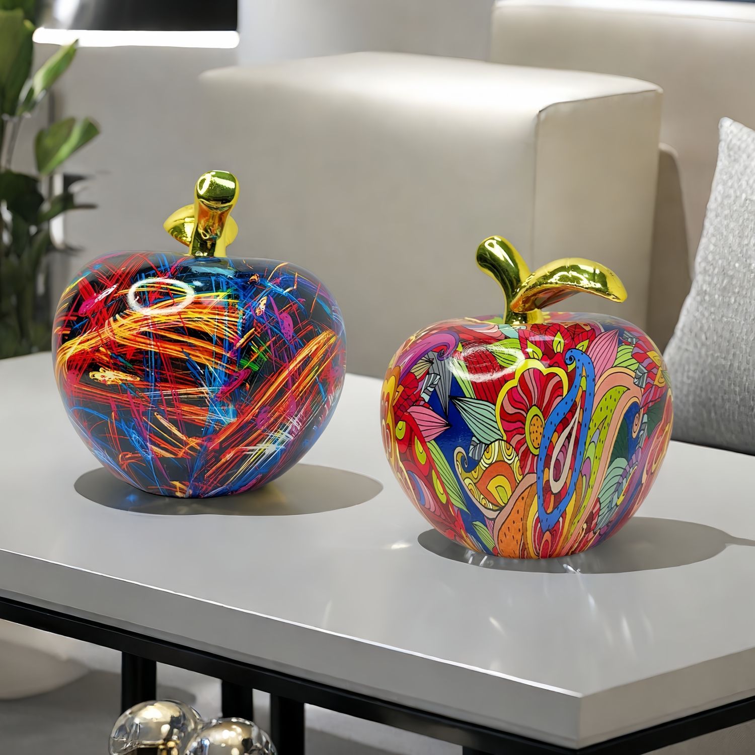 Light Luxury Creative Colorful Apple Ornaments Home Entrance Wine Cabinet Tv Cabinet Office Decorations Resin Crafts