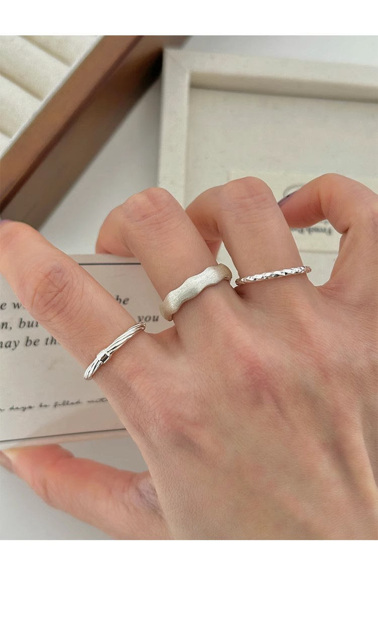 S925 Sterling Silver Small Square Twisted Line Very Fine Texture Ring Women's Ins Niche Design All-match Stacked Open Ring_voghion.com