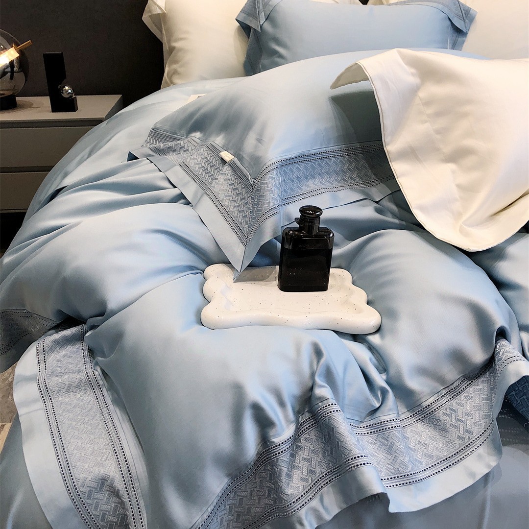 Italian High Luxury Hollow Side Bedding Bedding High-end Cool Silky Lyocell Tencel Four-piece Home Textile Bazaar