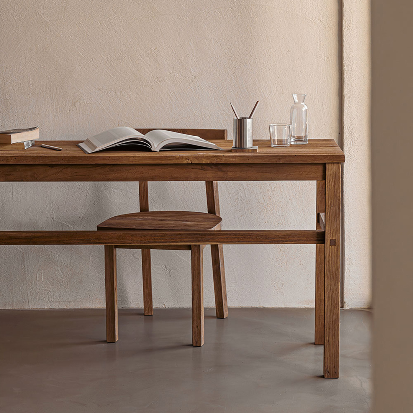 Retro Simple Solid Wood Desk Small Apartment Study Calligraphy Table Japanese Style Log Console Table Workbench Dressing Table