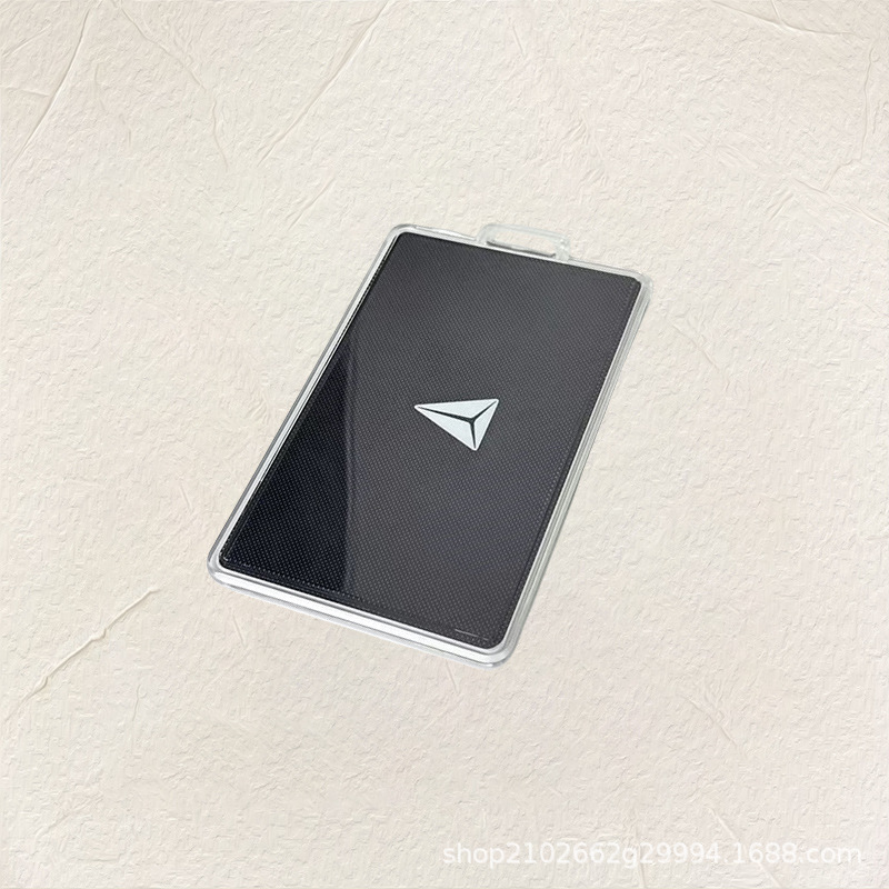 진한 파란색 카드 홀더 투명