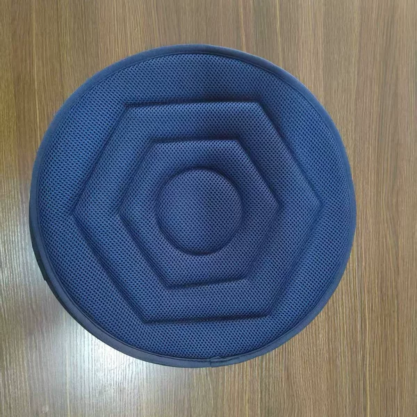 Car Seat Cushion 360 ° Rotating Car Cushion Breathable Mesh Fabric Car-Mounted Elderly 360-Degree Rotating Car Seat Cushion