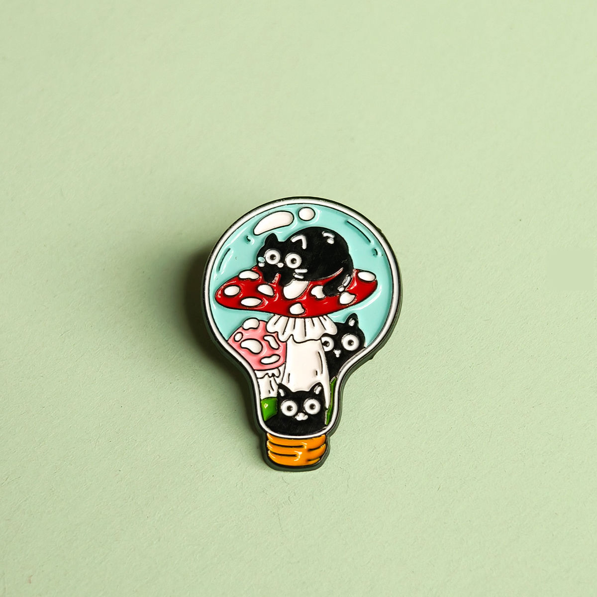 버섯 검은 고양이