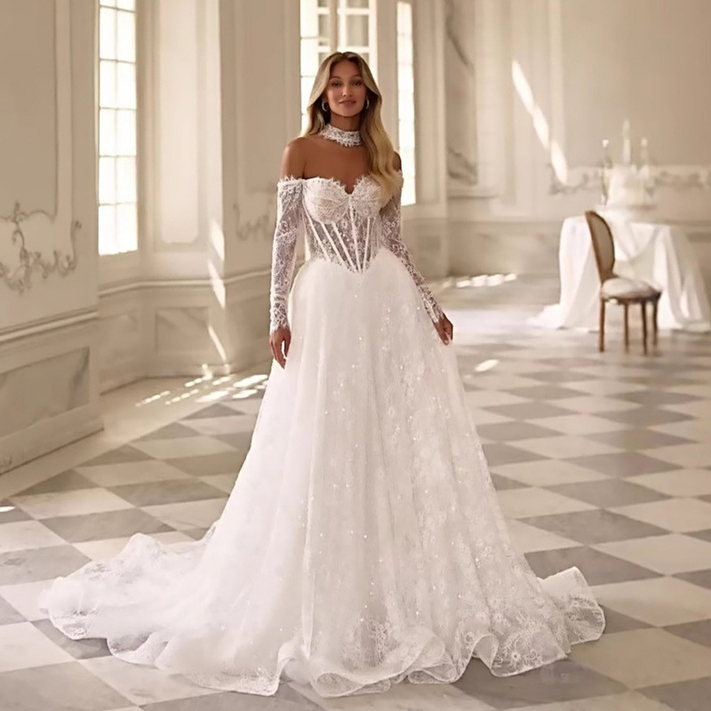 Main Wedding Dress with Off-The-Shoulder Design, New Spring and Autumn Style, Korean-Style Lace Bridal Gown, Elegant and High-End Vintage Dress for the Bride