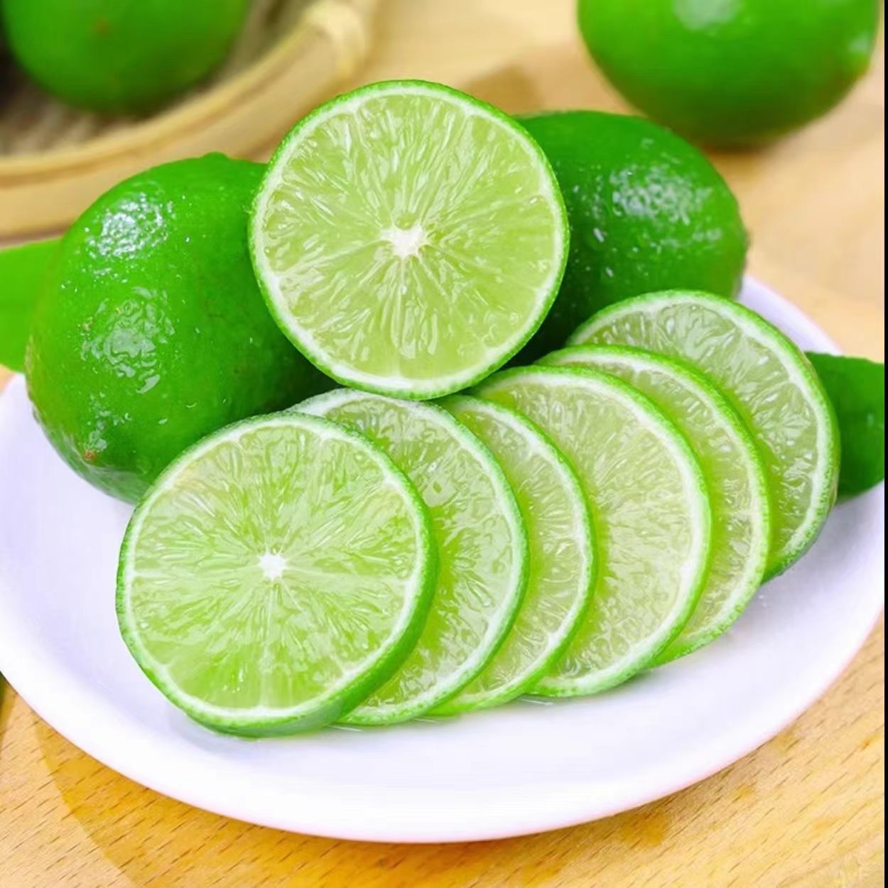 广西塔西提无籽青柠檬皮薄多汁小青柠应季新鲜香水柠檬奶茶店专用