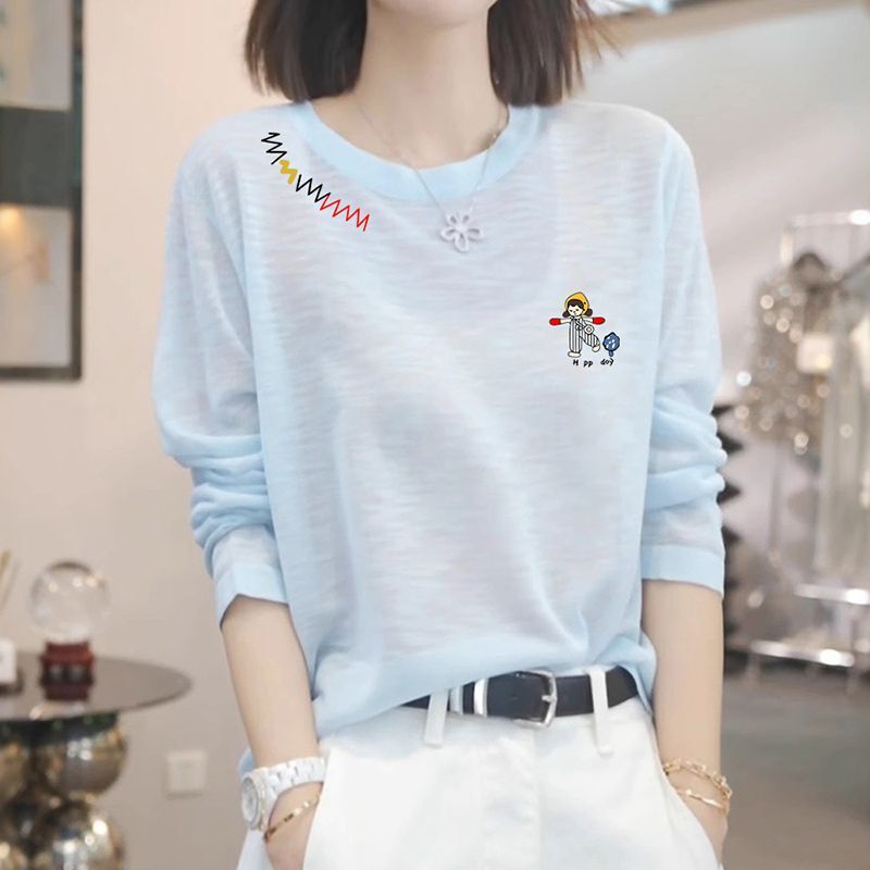 Long-Sleeved Sun Protection Blouse for Women in Summer, Loose and Slightly See-Through Sunshade Snowflake Cotton Thin Round Neck Blouse Loose Top