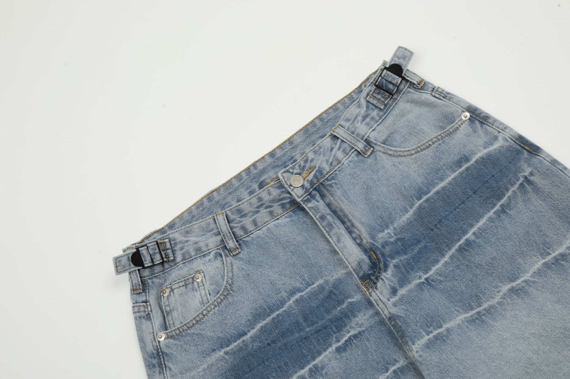 Vêtements pour hommes EONMODISH | Pantalon en denim délavé tendance American High Street, nouveau produit d'automne 2024_voghion.com