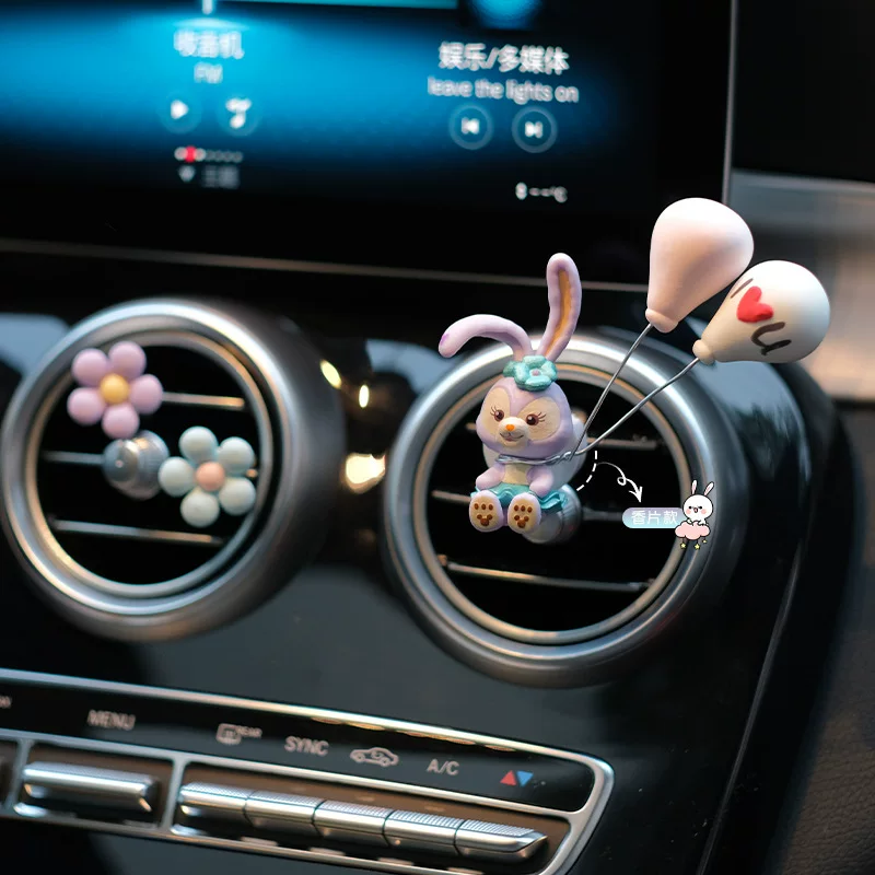 Perfume for auto, creative cute aromatherapy with a light fragrance