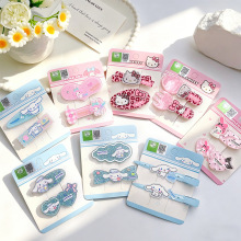 ����Ÿ������𹷷������ֵ�Hello Kitty�����������Ů��Ѽ���